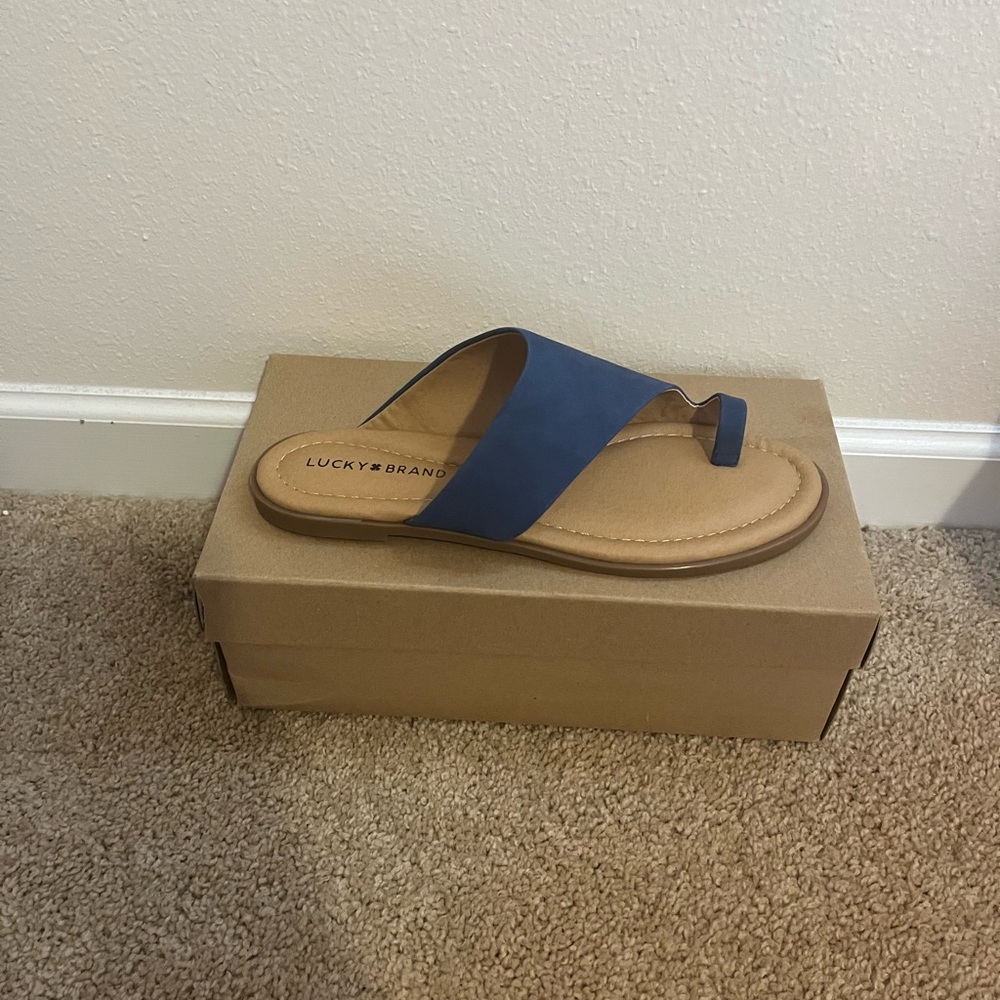 Lucky Brand Navy Slide Sandals
